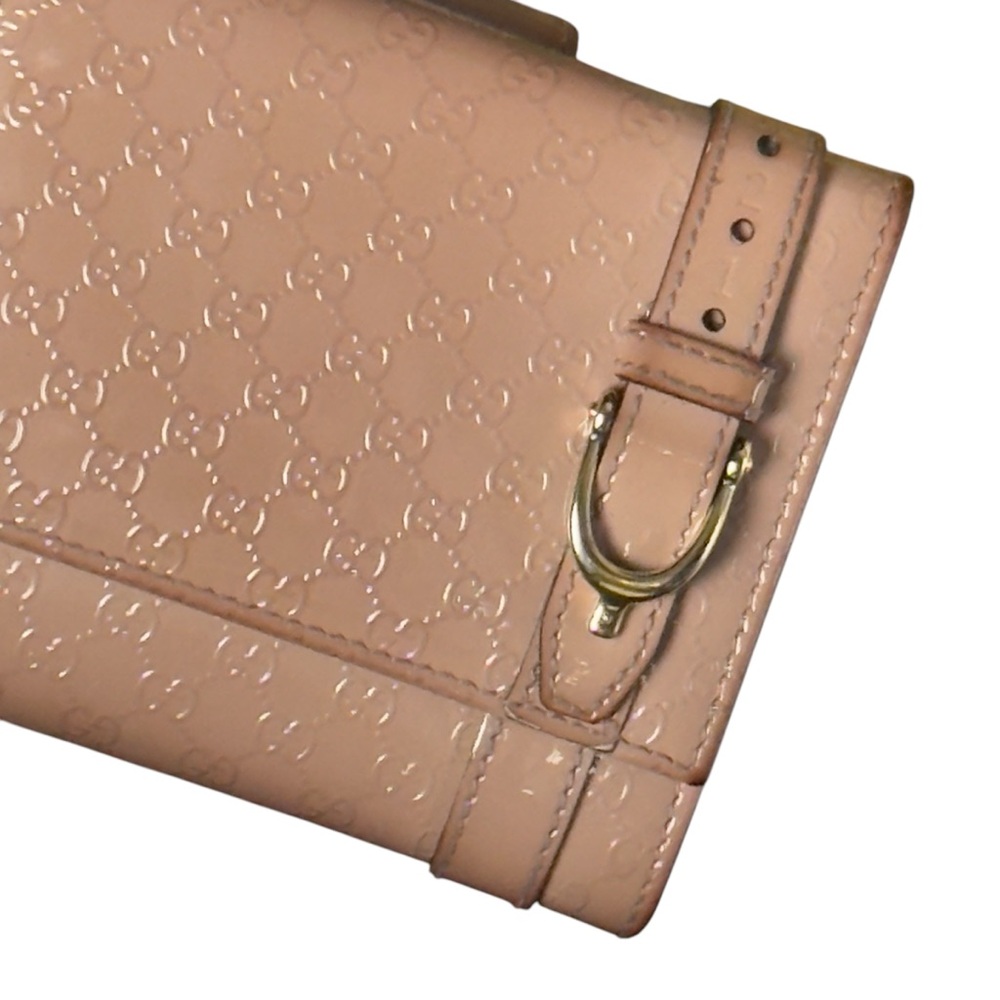 Authentic Gucci Beige Microguccissima Patent Leather Buckle French Small Wallet - Picture 3 of 15